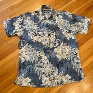 Nautica button down shirt men’s Large